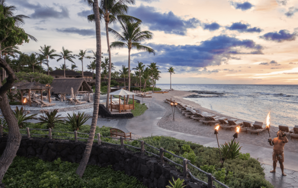 High bidders on the billionaire's golf trip at the Houston Children's Charity gala will bunk in luxury at the Four Seasons Hualalai.